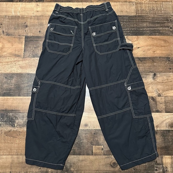 BDG Rih Baggy Cargo Pant - Picture 2 of 7